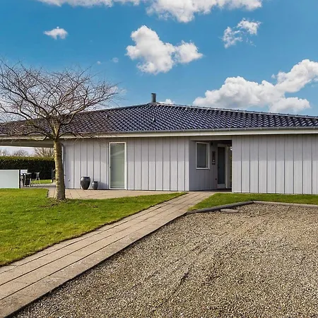 4 Star In Sydals-by Traum * Nedre Lysabild